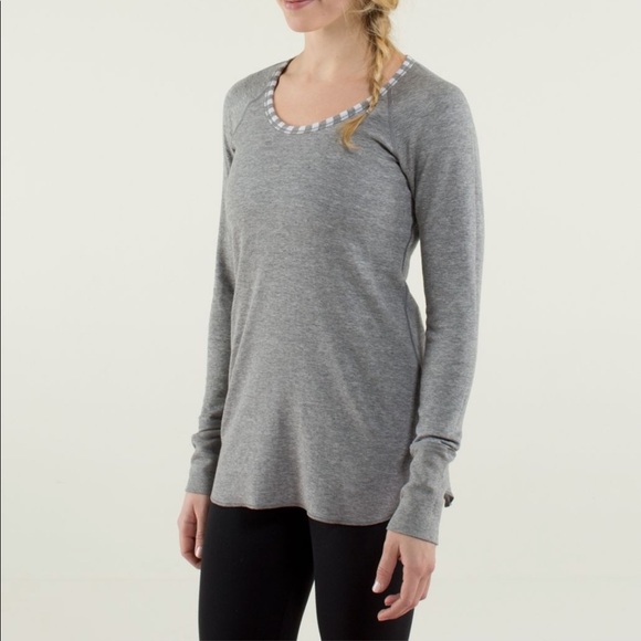Lululemon Open Your Heart ❤️ Long sleeve tee - Picture 3 of 7